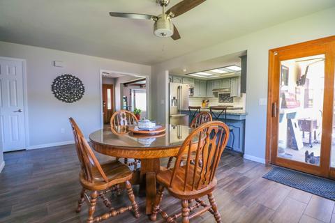 3034 E Sycamore Ave, Visalia, CA 93292 photo 16