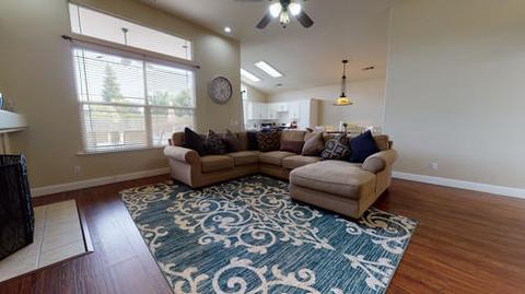 4121 E Four Creeks Ct, Visalia, CA 93292 photo 7