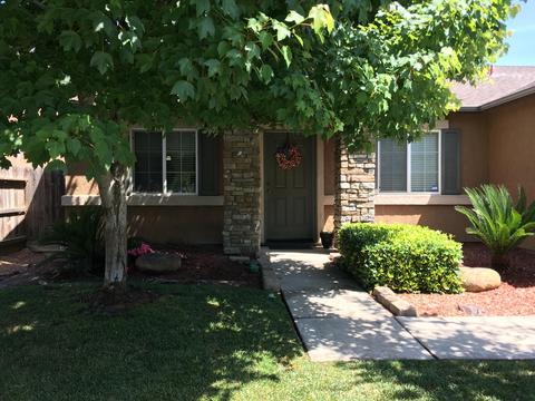 4322 E Bennett Cir, Visalia, CA 93292 photo 2