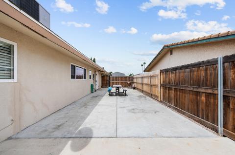 185 E North Way, Dinuba, CA 93618 photo 31