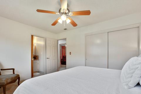 228 E Colonial Cir, Tulare, CA 93274 photo 21