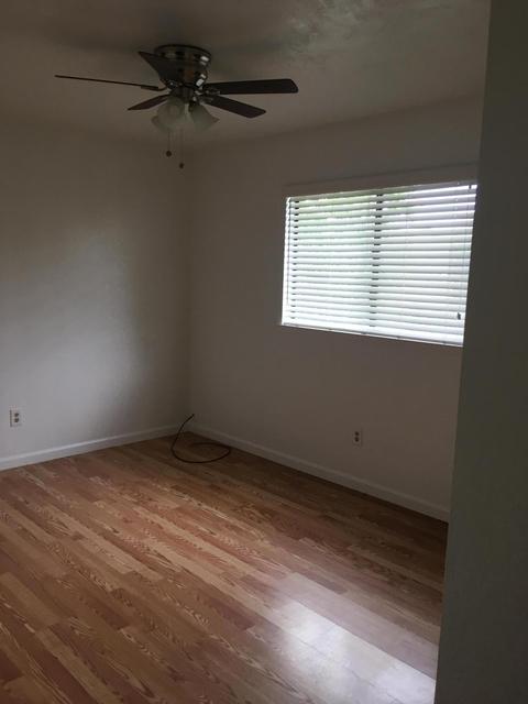 703 Mike Ln, Hanford, CA 93230 photo 13