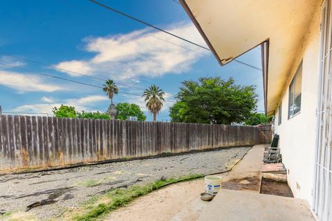 303 E Willow St, Exeter, CA 93221 photo 25
