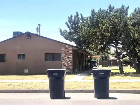 215 N E St, Tulare, CA 93274 photo 4