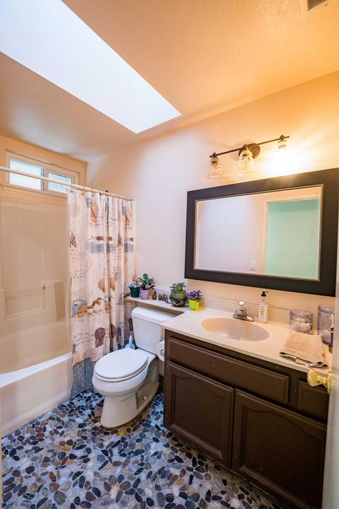 1706 E Perez Ct, Visalia, CA 93292 photo 23