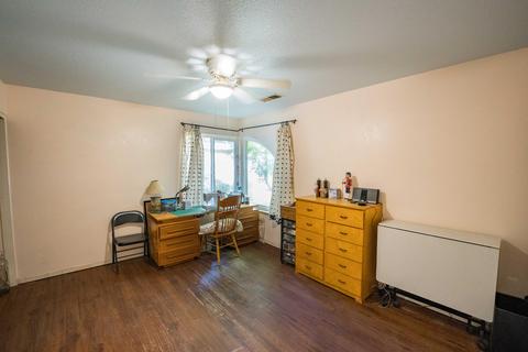 1706 E Perez Ct, Visalia, CA 93292 photo 24