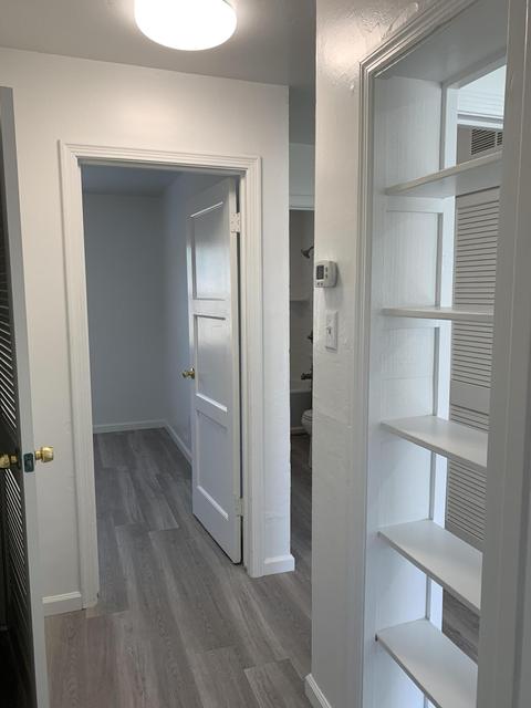517 E Laurel Ave, Visalia, CA 93292 photo 7