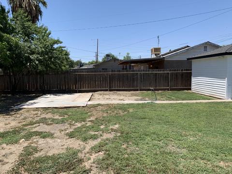 517 E Laurel Ave, Visalia, CA 93292 photo 17