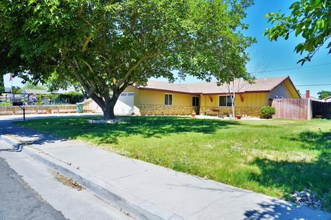 1030 Aspen Ln, Lemoore, CA 93245 photo 4