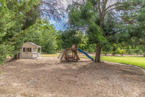 524 Philan Cir, Lemoore, CA 93245 photo 47