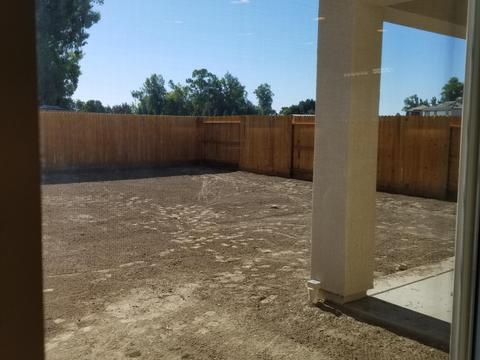 471 Daphne Ln, Lemoore, CA 93245 photo 10