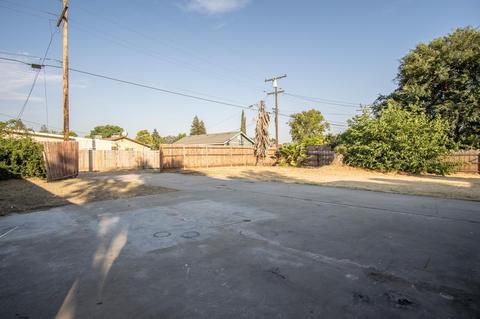 650 N E St, Tulare, CA 93274 photo 13