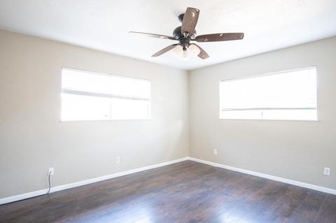 650 N E St, Tulare, CA 93274 photo 5
