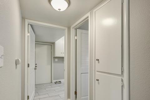 531 W Iris Ave, Visalia, CA 93277 photo 28