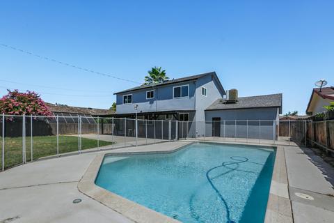 531 W Iris Ave, Visalia, CA 93277 photo 30