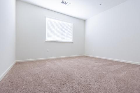 695 Blossom Ct, Exeter, CA 93221 photo 17