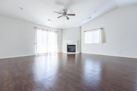 695 Blossom Ct, Exeter, CA 93221 photo 8