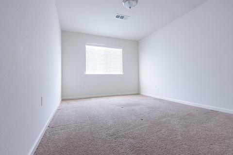 695 Blossom Ct, Exeter, CA 93221 photo 16