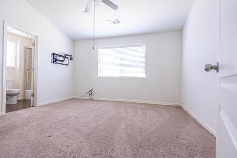 695 Blossom Ct, Exeter, CA 93221 photo 10