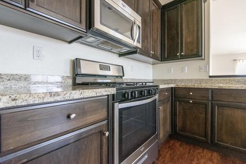 695 Blossom Ct, Exeter, CA 93221 photo 7