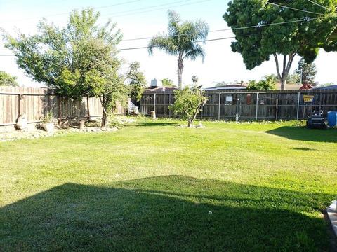 131 Magnolia Ave, Lemoore, CA 93245 photo 2