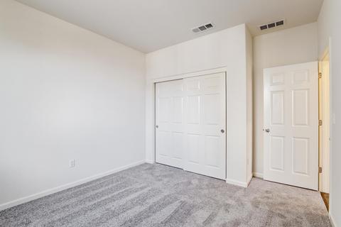 3142 E Harter Ave, Visalia, CA 93292 photo 3