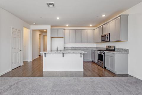 3142 E Harter Ave, Visalia, CA 93292 photo 8