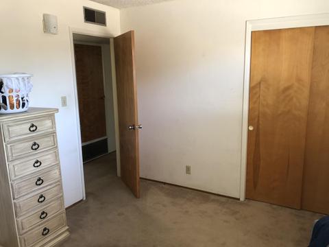 549 E Myrtle Ave, Visalia, CA 93292 photo 6