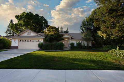 1438 E Feemster Ave, Visalia, CA 93292 photo 2