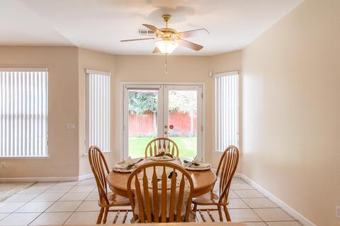 3443 E Howard Ct, Visalia, CA 93292 photo 17