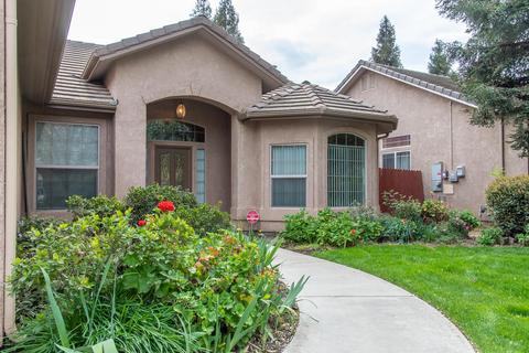 3443 E Howard Ct, Visalia, CA 93292 photo 3