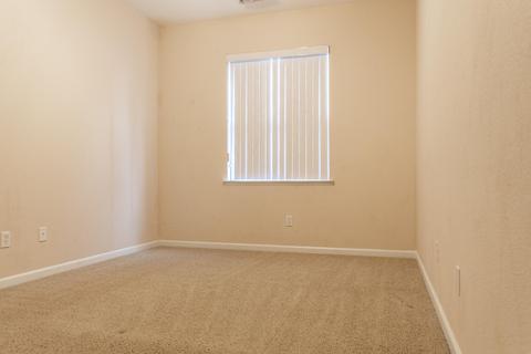 3443 E Howard Ct, Visalia, CA 93292 photo 36