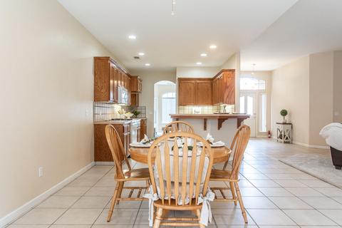 3443 E Howard Ct, Visalia, CA 93292 photo 19