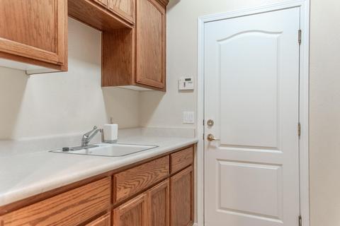 3443 E Howard Ct, Visalia, CA 93292 photo 40