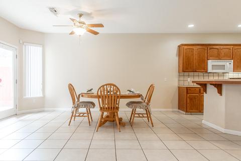 3443 E Howard Ct, Visalia, CA 93292 photo 16