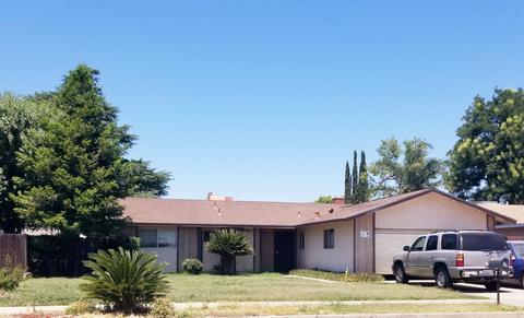 1362 E Birch Ave, Tulare, CA 93274 photo 1