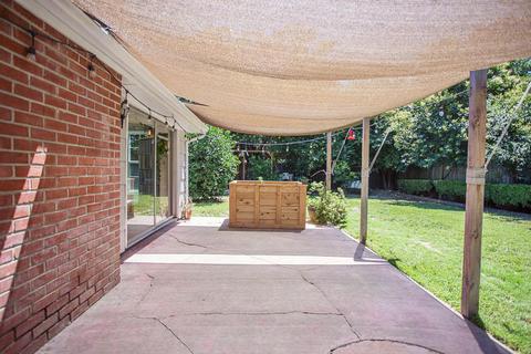 2431 E Westcott Ave, Visalia, CA 93292 photo 55