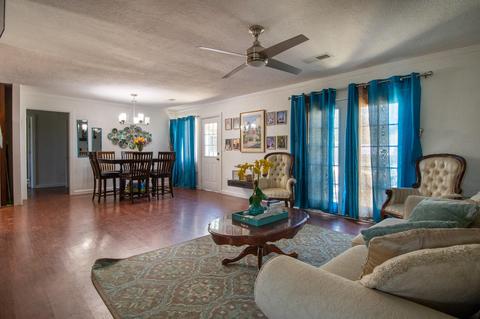 2902 E Duran Ave, Visalia, CA 93277 photo 4