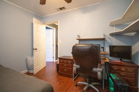 2902 E Duran Ave, Visalia, CA 93277 photo 14