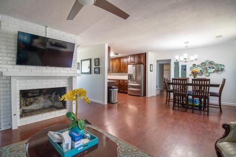 2902 E Duran Ave, Visalia, CA 93277 photo 5