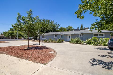 2902 E Duran Ave, Visalia, CA 93277 photo 2