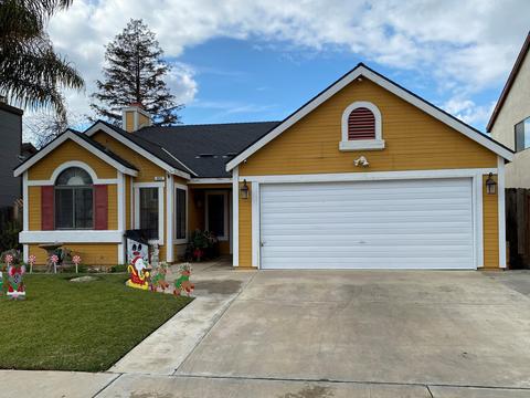 833 Alpha St, Tulare, CA 93274 photo 1