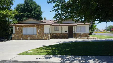 20 Acacia Dr, Lemoore, CA 93245 photo 1
