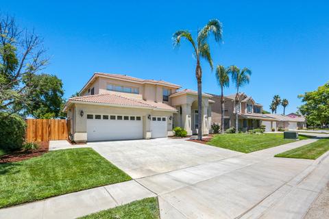 752 Brentwood Dr, Lemoore, CA 93245 photo 2
