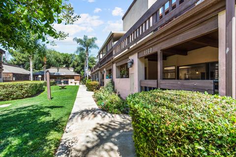 1160 N Gem St, Tulare, CA 93274 photo 2