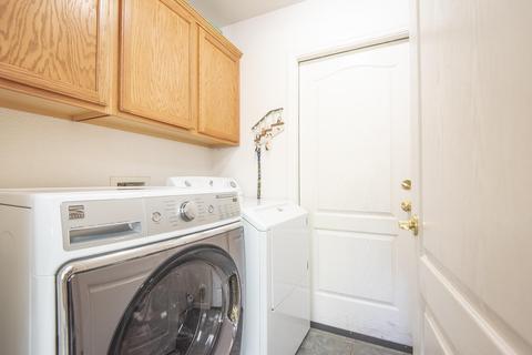 4048 E Harvard Ave, Visalia, CA 93292 photo 29