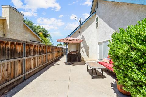 239 N Homsy Ave, Clovis, CA 93612 photo 31