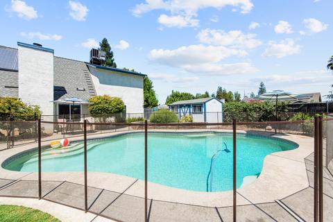 239 N Homsy Ave, Clovis, CA 93612 photo 30