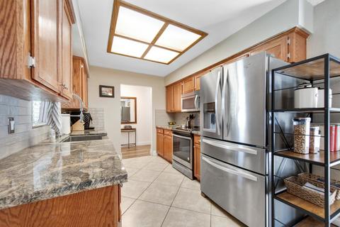 239 N Homsy Ave, Clovis, CA 93612 photo 10