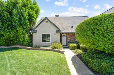 239 N Homsy Ave, Clovis, CA 93612 photo 4